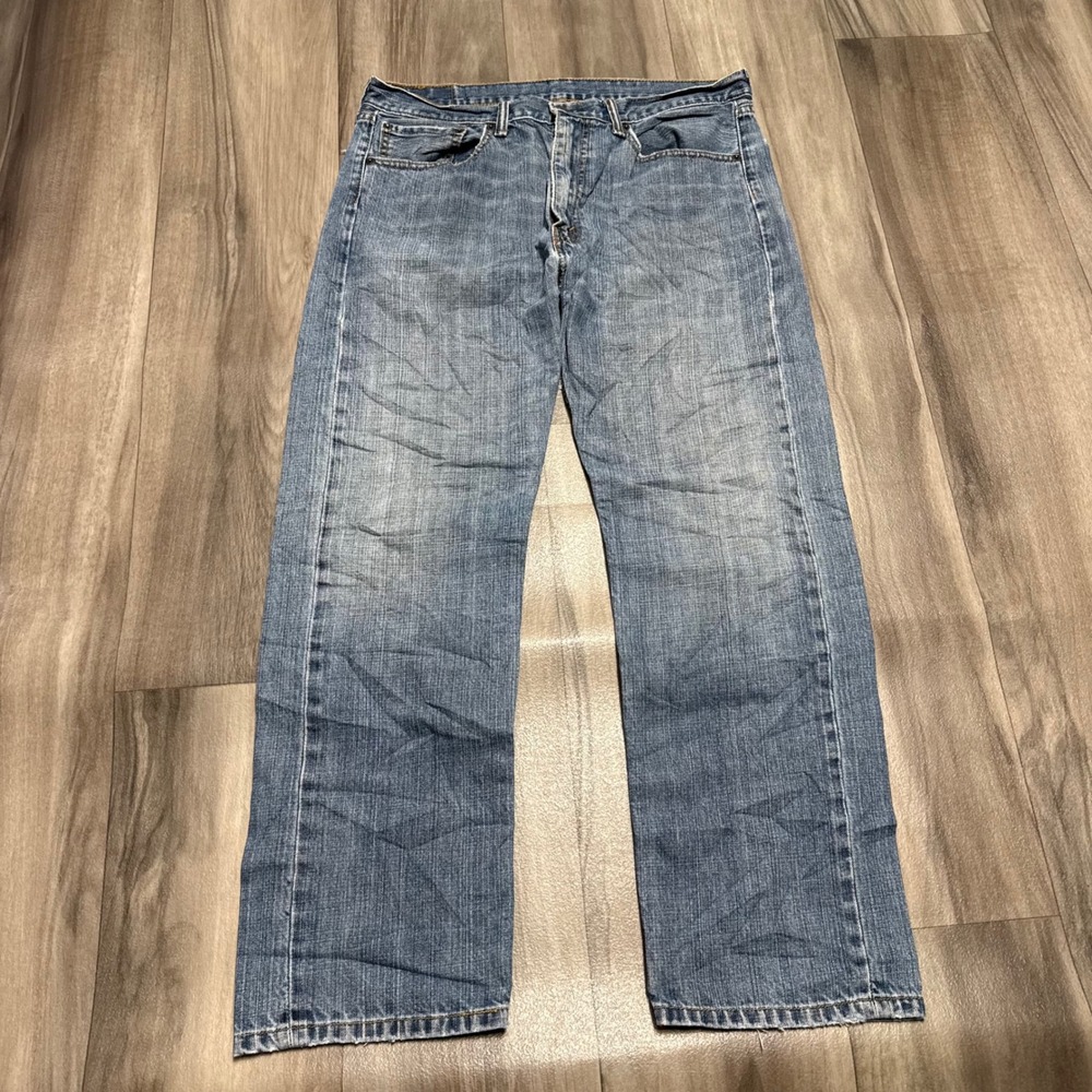 Levis 505 Regular Fit Straight Leg Jeans Medium Wash Blue W36 L30 Mens